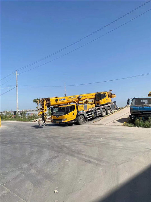 铜川市吊车作业时，可能会产生哪些额外收费项目？