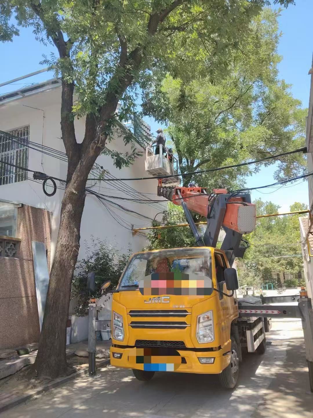 铜川市高空作业车能吊装重物吗？最大承载多少公斤？